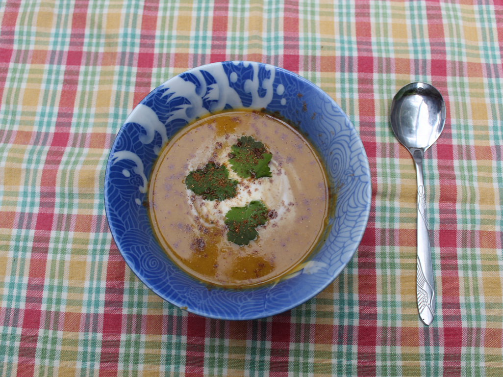 Curried butternut and chickpea soup