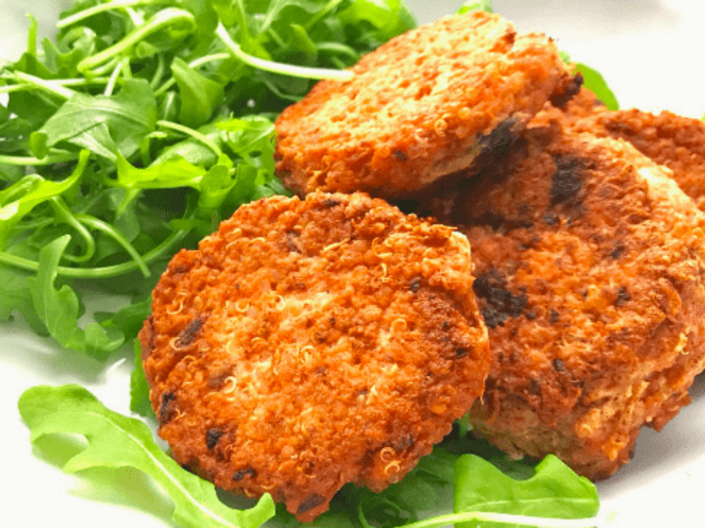Wild salmon quinoa fishcakes with salad greens